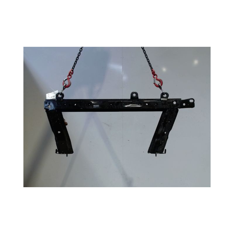 TRAVERSE INFERIEURE ARMATURE AVANT RENAULT CLIO IV