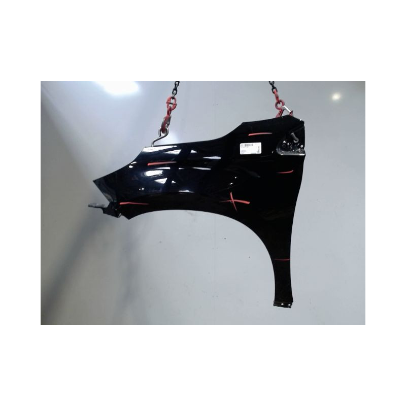 AILE AVANT GAUCHE PEUGEOT 2008