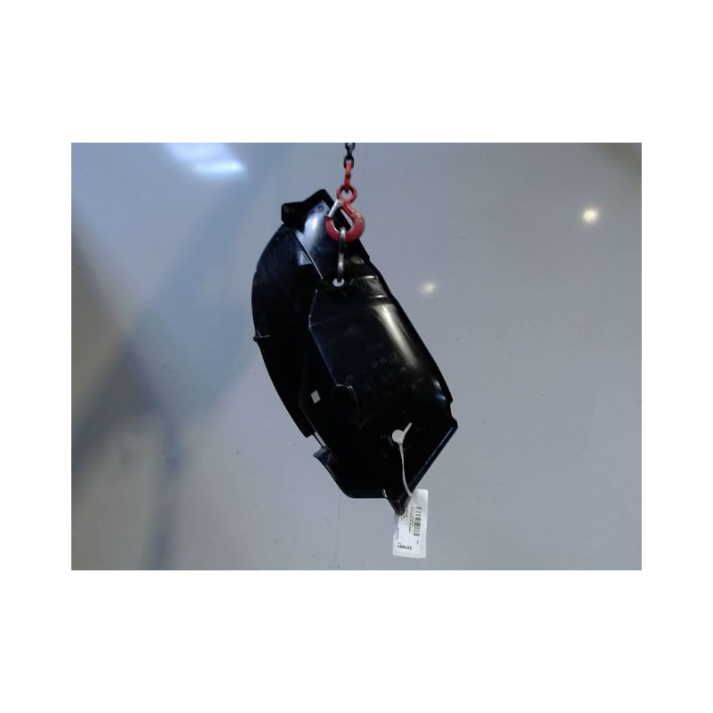 PARE-BOUE ARRIERE DROIT DACIA SANDERO 2008-