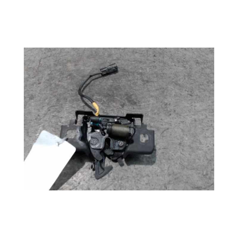 SERRURE CAPOT RENAULT CLIO IV