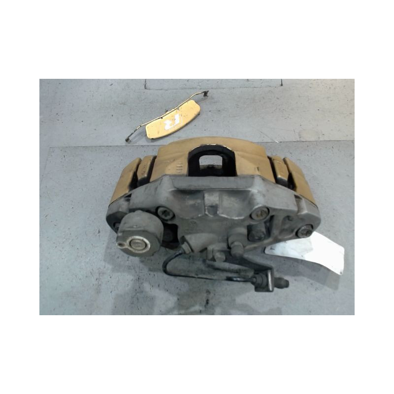 ETRIER DE FREIN AVANT DROIT VOLKSWAGEN SCIROCCO