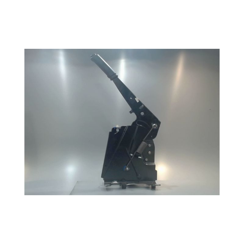 LEVIER FREIN A MAIN IVECO 35S18