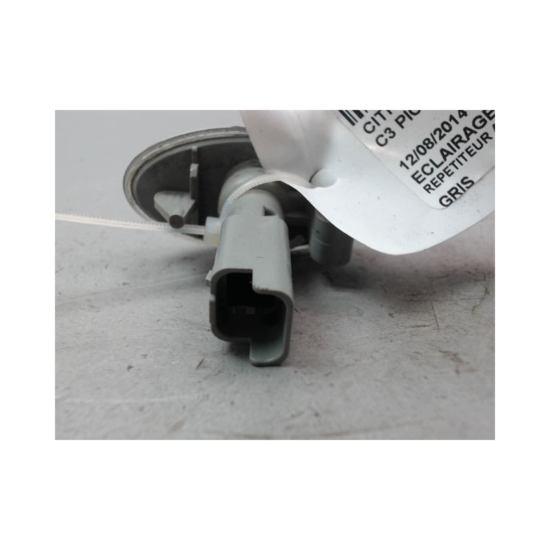 REPETITEUR AILE DROIT CITROEN C3 PICASSO MONOSP. Phase 2 2012-...