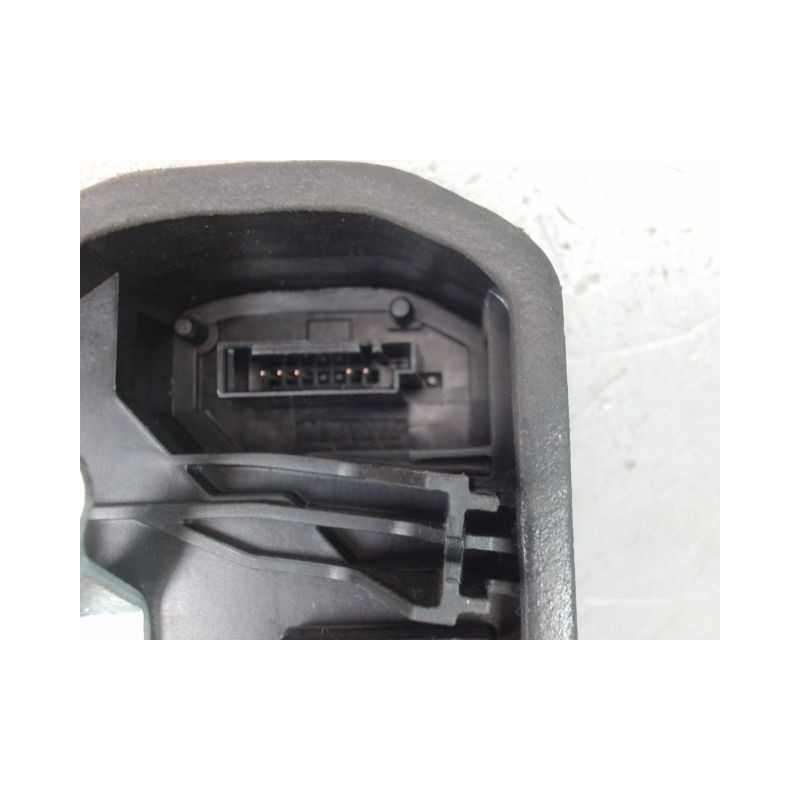 SYSTEME CONDAMNATION ARRIERE GAUCHE BMW SERIE 1 I Phase 2 (E87) 2007-2011