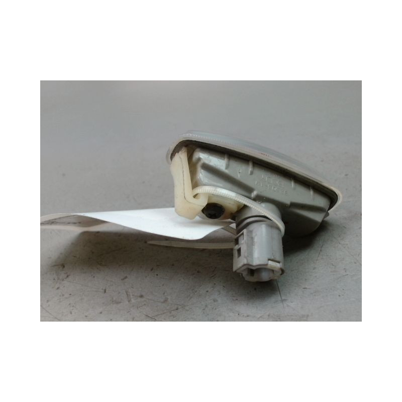 REPETITEUR AILE GAUCHE KIA RIO 2005-