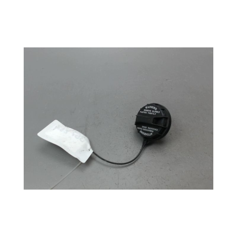 BOUCHON RESERVOIR A CARBURANT KIA RIO 2005-