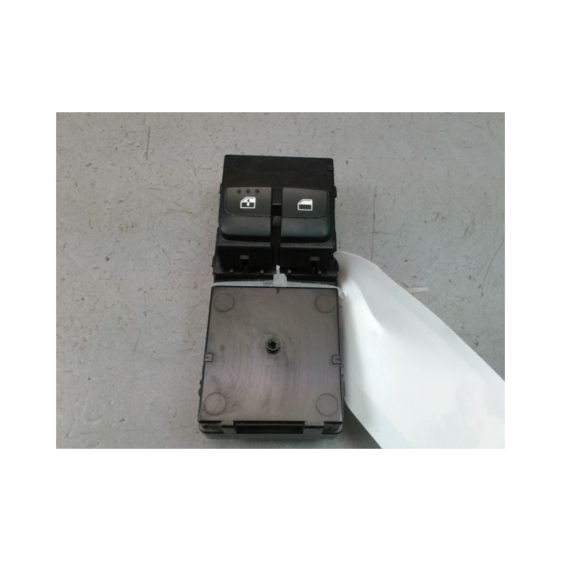 COMMANDE LEVE-GLACE PORTE AVG KIA RIO 2005-