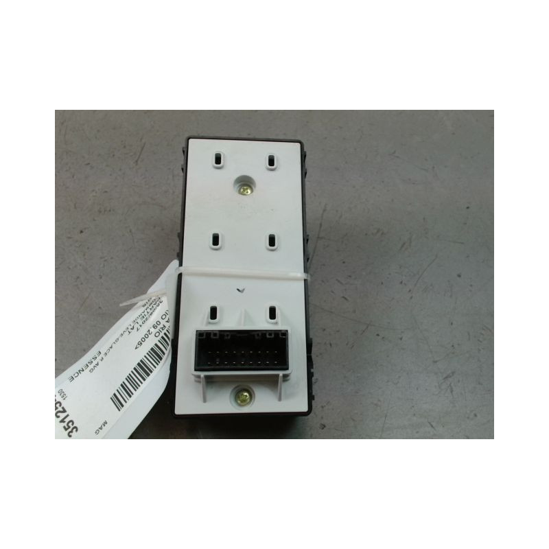 COMMANDE LEVE-GLACE PORTE AVG KIA RIO 2005-