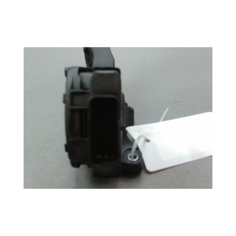 PEDALE ACCELERATEUR PEUGEOT 208 Phase 1 2012-...