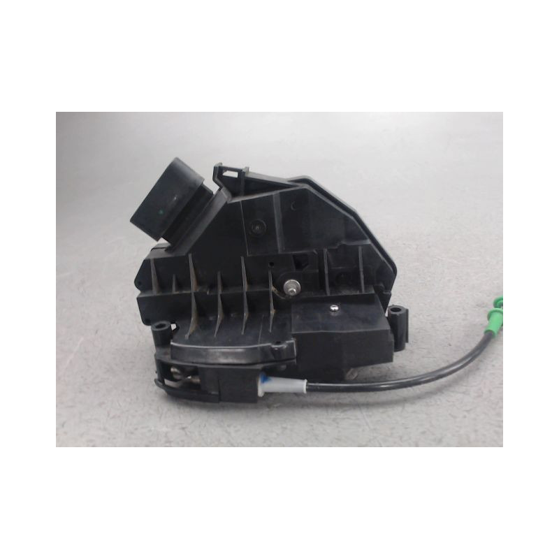 SYSTEME CONDAMNATION ARRIERE GAUCHE FORD FIESTA