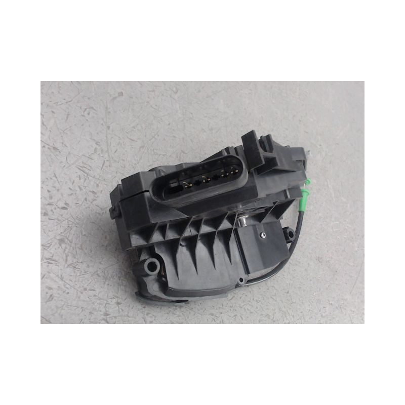 SYSTEME CONDAMNATION ARRIERE GAUCHE FORD FIESTA