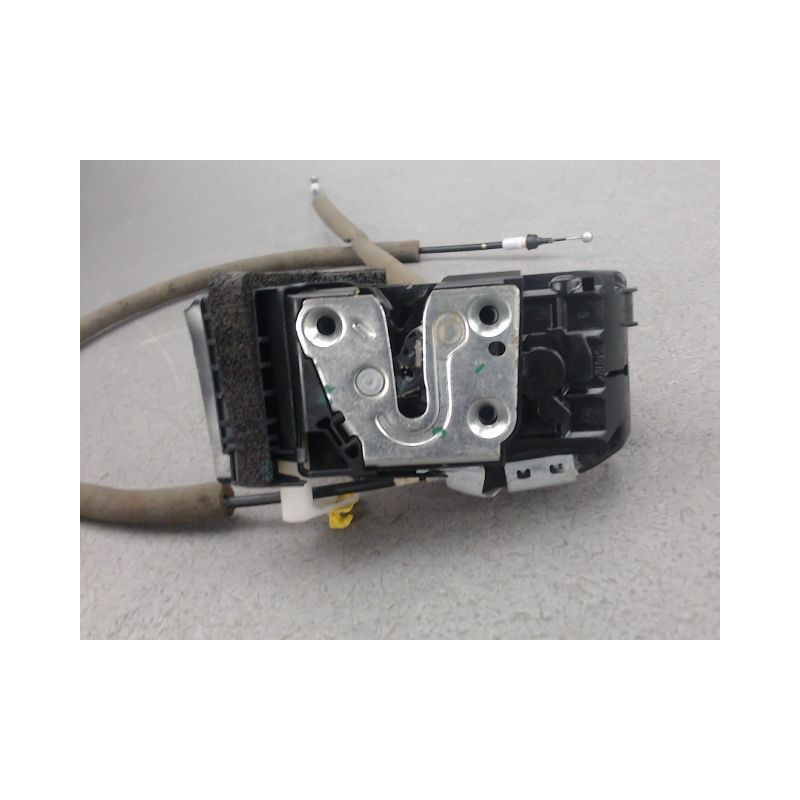 SYSTEME CONDAMNATION AVANT GAUCHE NISSAN QASHQAI