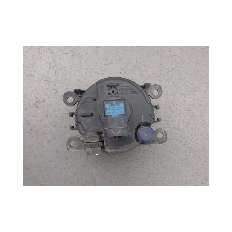 PHARE ANTIBROUILLARD AVANT DROIT FORD FIESTA