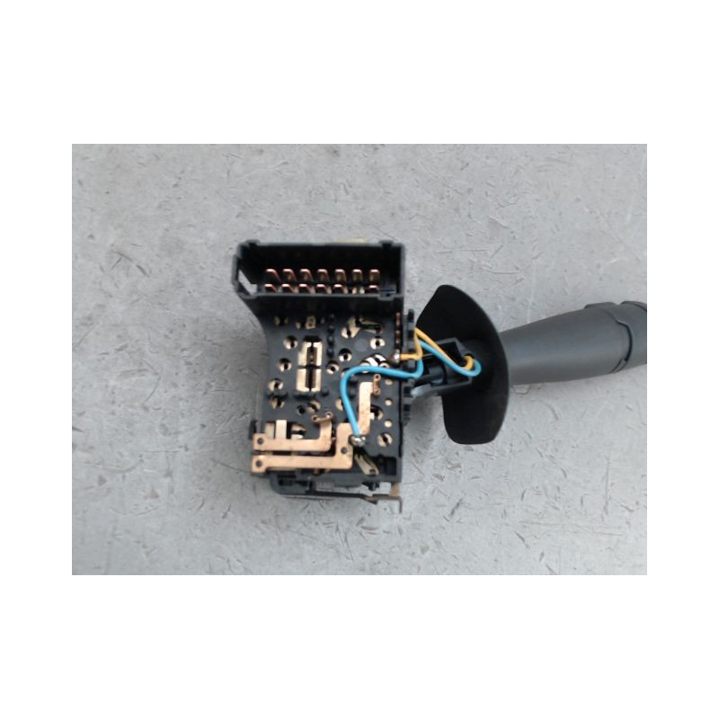 COMMANDE CLIGNOTANT RENAULT TRAFIC