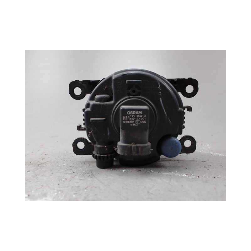 PHARE ANTIBROUILLARD AVANT DROIT OPEL AGILA