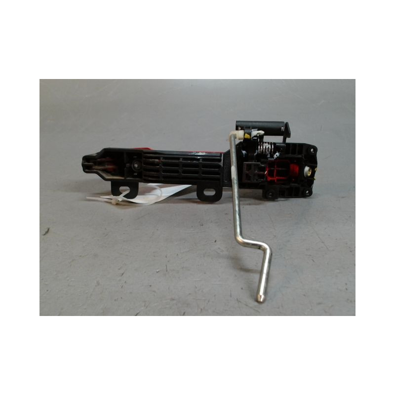 POIGNEE EXTERIEURE PORTE AVANT DROIT TOYOTA AYGO