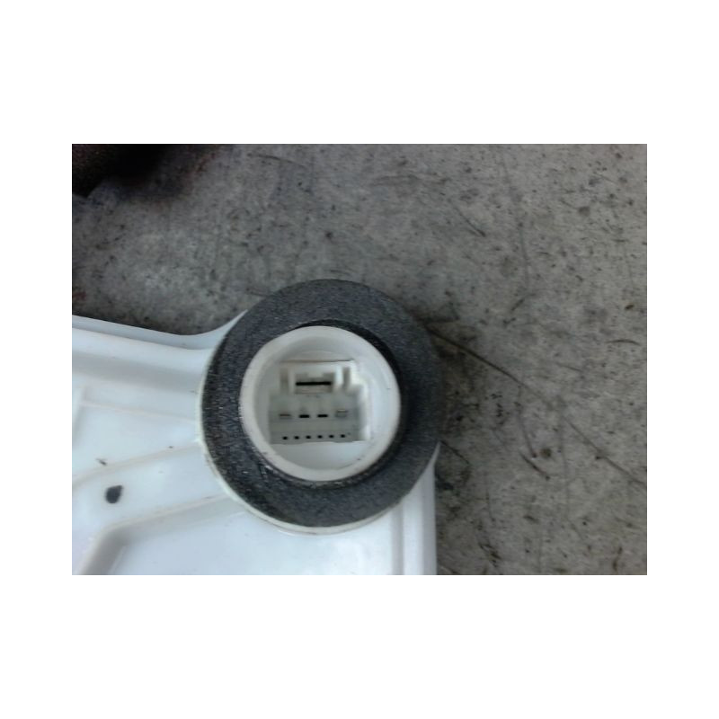 SYSTEME CONDAMNATION AVANT DROIT TOYOTA AYGO