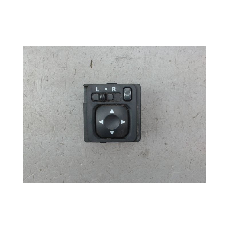 COMMANDE RETROVISSEUR EXTERIEUR ELECTRIQUE MITSUBISHI ASX