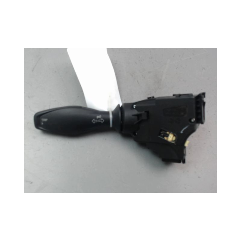 COMMANDE CLIGNOTANT FORD KA+