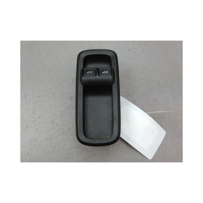 COMMANDE LEVE-GLACE PORTE AVG FORD KA+