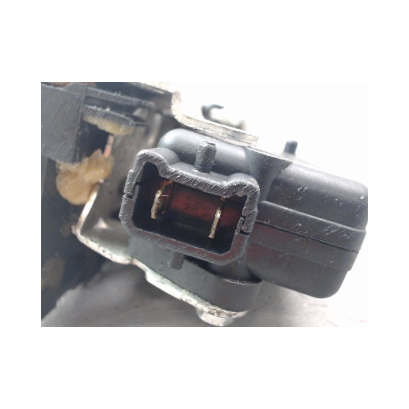 SYSTEME CONDAMNATION ARRIERE GAUCHE DACIA DUSTER BREAK Phase 1 2010-2013