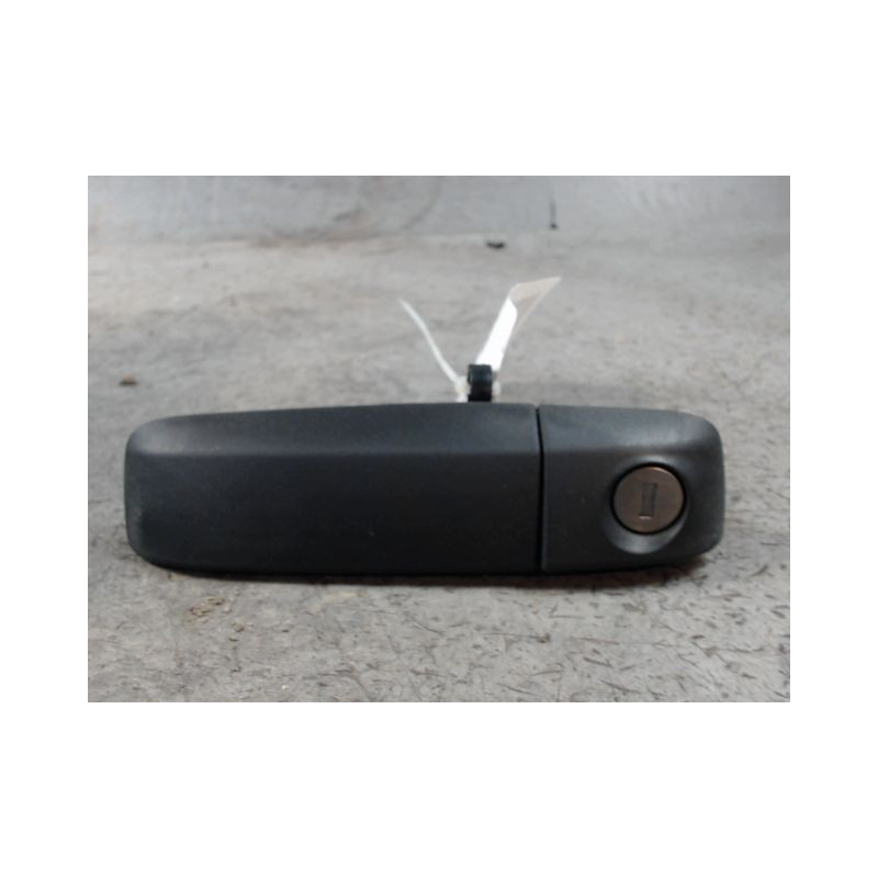 POIGNEE EXTERIEURE PORTE AVANT GAUCHE FIAT PANDA 2003-