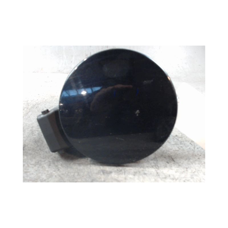 VOLET DE TRAPPE CARBURANT VOLKSWAGEN POLO 02-05