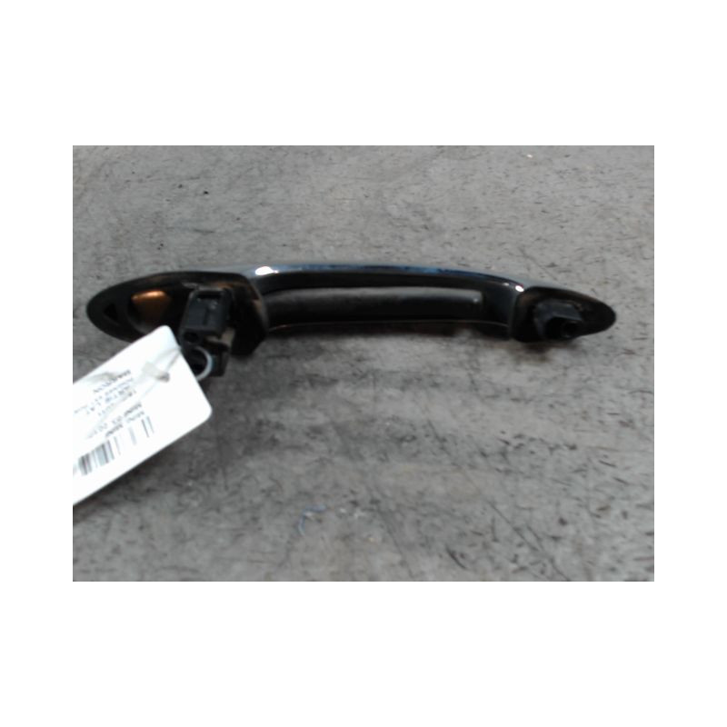 POIGNEE EXTERIEURE PORTE ARRIERE GAUCHE MINI MINI 2010-