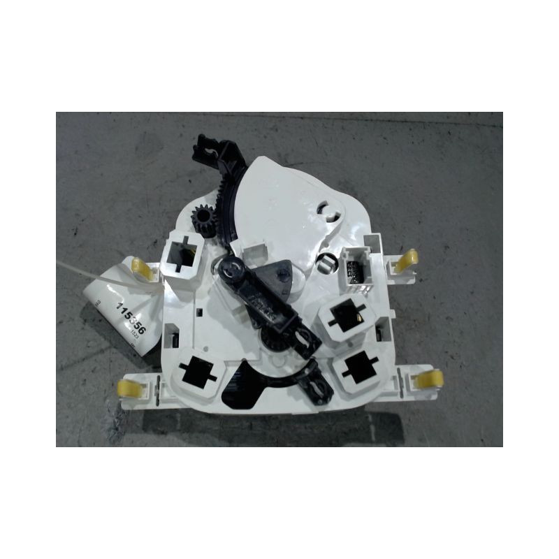 COMMANDE DE CHAUFFAGE TOYOTA AYGO