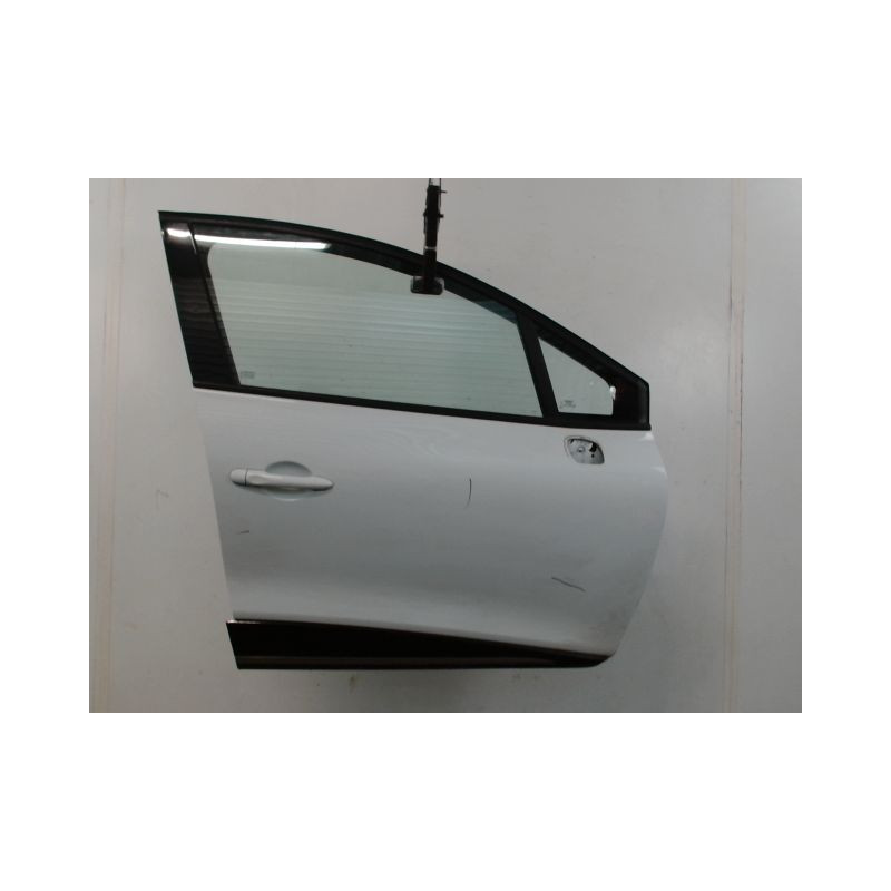 PORTE AVANT DROIT RENAULT CLIO