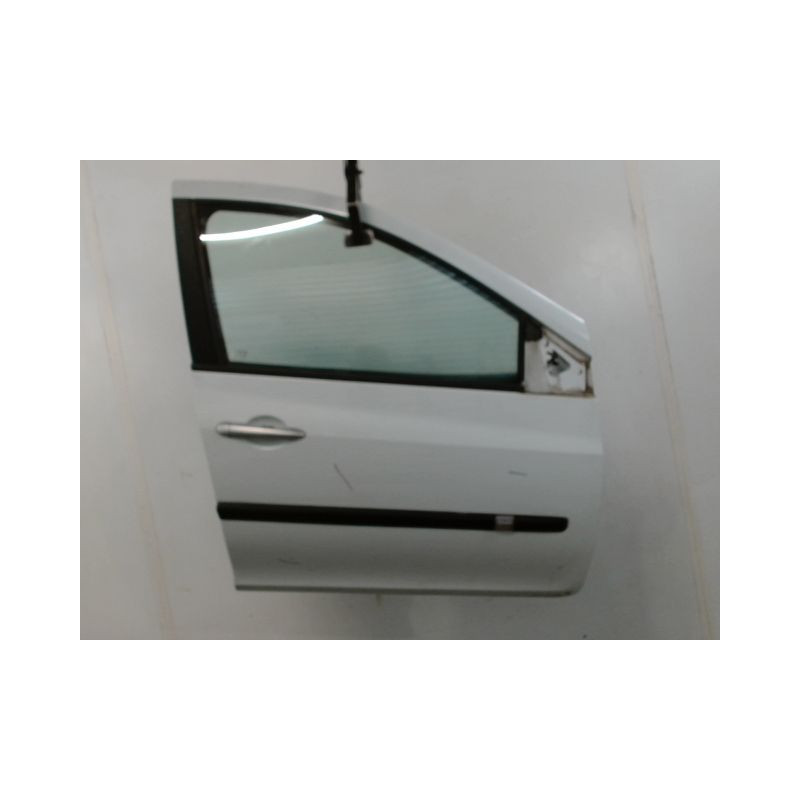 PORTE AVANT DROIT RENAULT CLIO