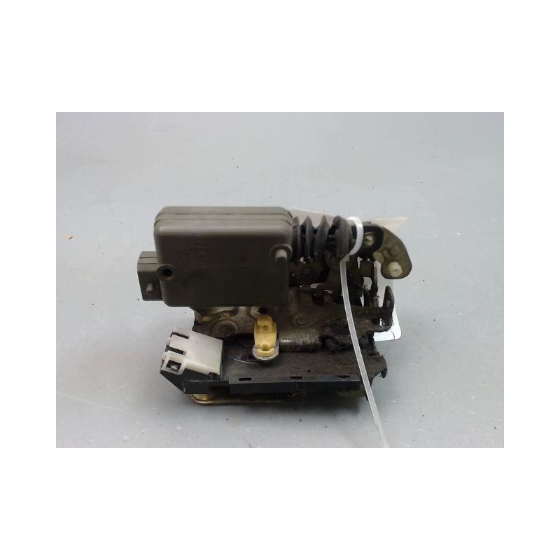 SYSTEME CONDAMNATION ARRIERE GAUCHE RENAULT R19 Phase 2 1992-1996