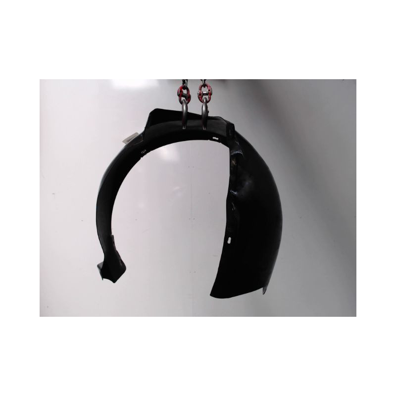 PARE-BOUE AVANT GAUCHE VOLKSWAGEN POLO 99-2001