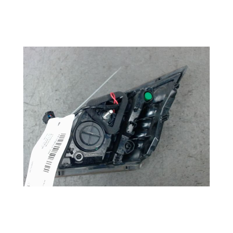 FEU ARRIERE INTERIEUR GAUCHE PEUGEOT 308