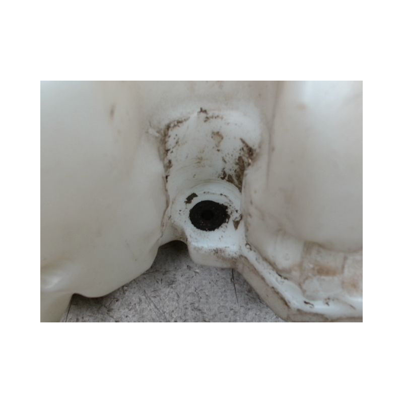 RESERVOIR LAVE-GLACE AVANT PEUGEOT BOXER