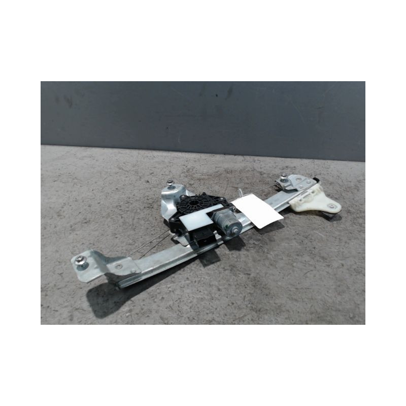 MECANISME+MOTEUR LEVE-GLACE ARRIERE DROIT RENAULT ARKANA
