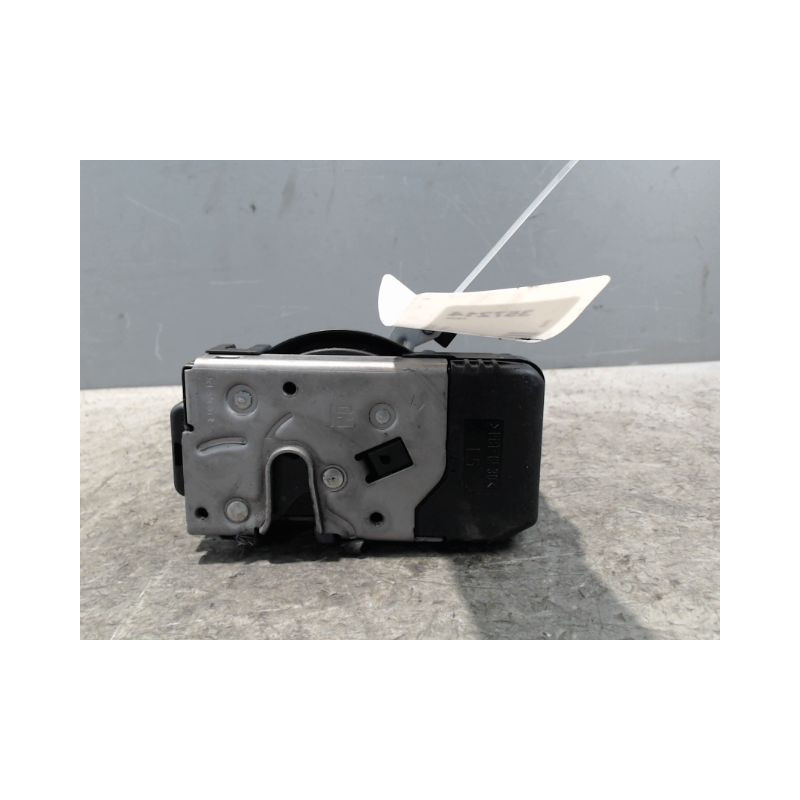 SERRURE PORTE BATTANTE ARRIERE GAUCHE RENAULT TRAFIC