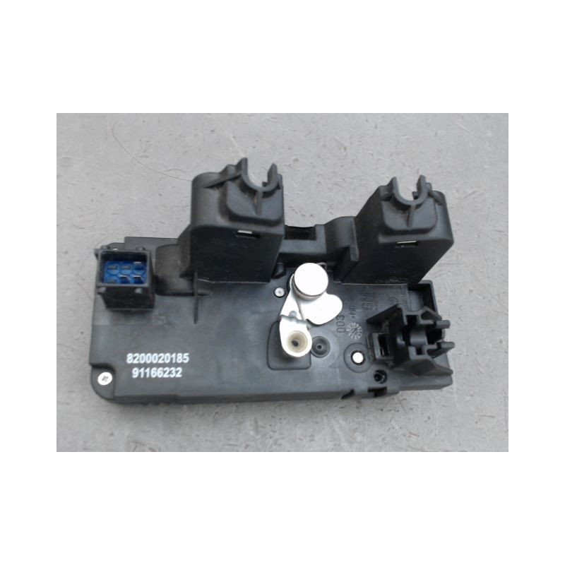 SERRURE PORTE COULISSANTE DROIT RENAULT TRAFIC