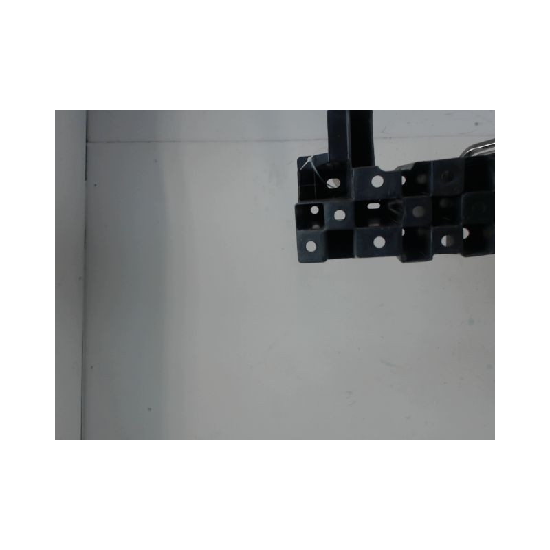 ABSORBEUR PARE-CHOC ARRIERE RENAULT CLIO