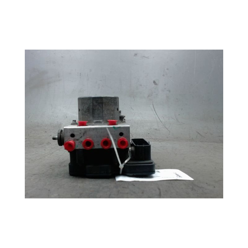 UNITE HYDRAULIQUE ABS DACIA DUSTER
