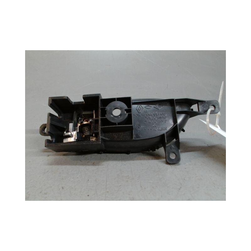 POIGNEE INTERIEURE PORTE AVANT DROIT RENAULT KOLEOS 2008-