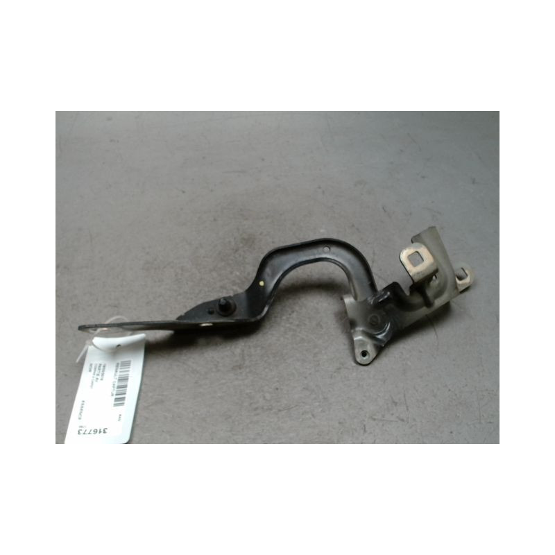 COMPAS GAUCHE CAPOT RENAULT CAPTUR