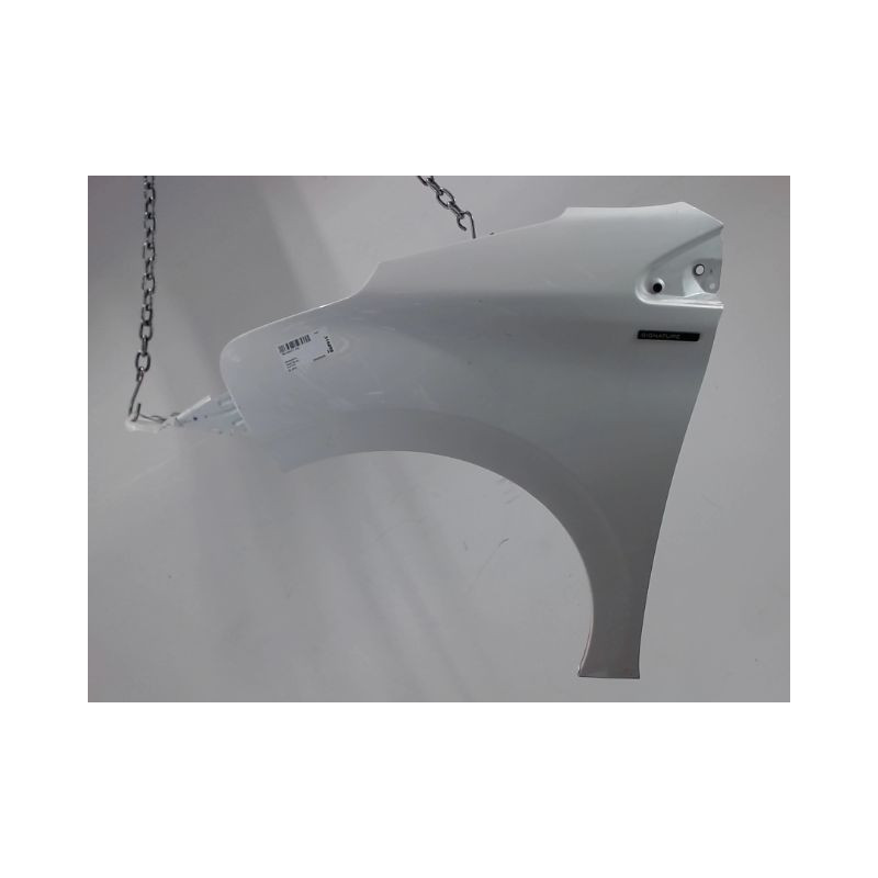 AILE AVANT GAUCHE PEUGEOT 208