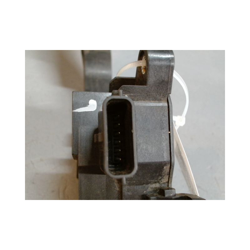 PEDALE ACCELERATEUR RENAULT SCENIC III 2009-