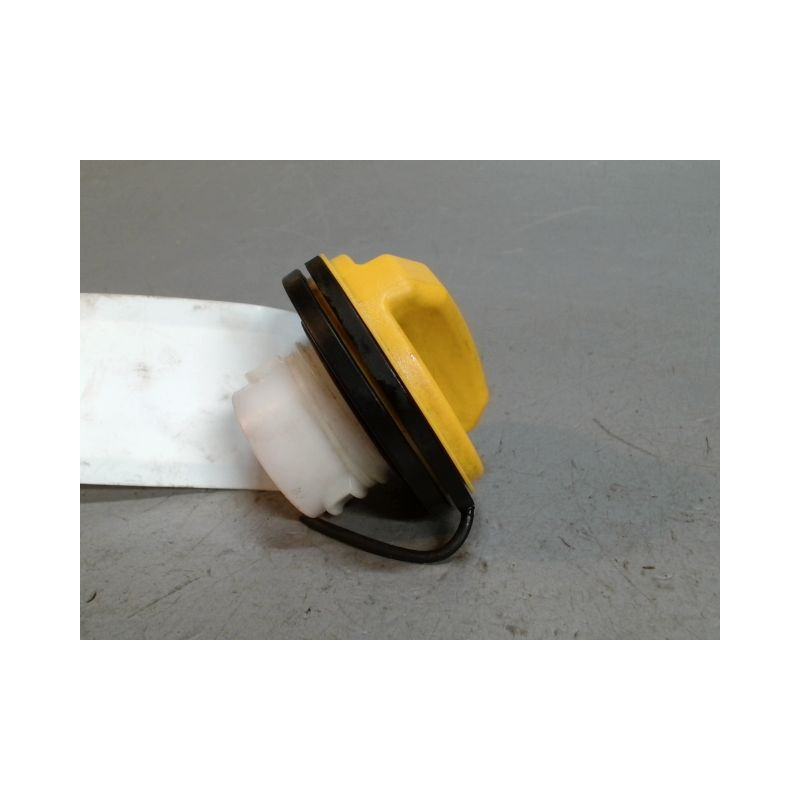 BOUCHON RESERVOIR A CARBURANT LAND ROVER RR EVOQUE