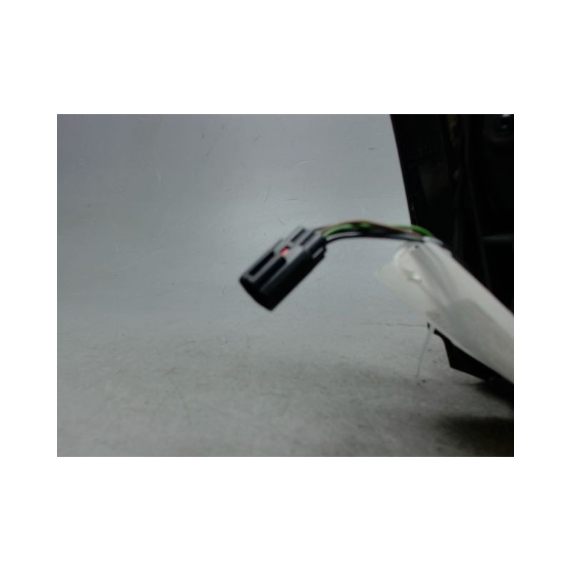 RETROVISEUR EXTERIEUR ELECTRIQUE GAUCHE FORD FOCUS 98-04