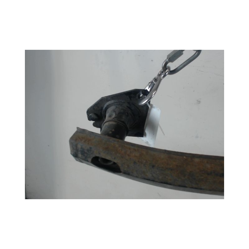 RENFORT PARE-CHOC ARRIERE  OPEL CORSA 2010-