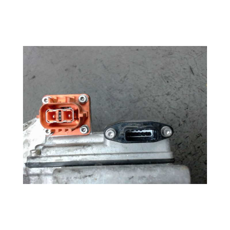 COMPRESSEUR AIR CONDITIONNE DACIA SPRING