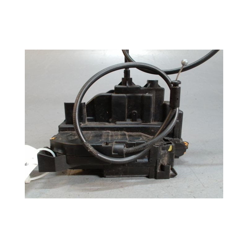 SYSTEME CONDAMNATION ARRIERE GAUCHE RENAULT CLIO III 2009-