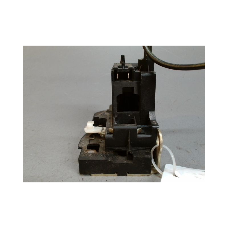 SYSTEME CONDAMNATION ARRIERE DROIT RENAULT SCENIC I PH2 99-03